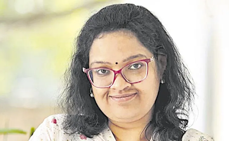 Padmavathi Malladi about Gandhi Tatha Chettu movie