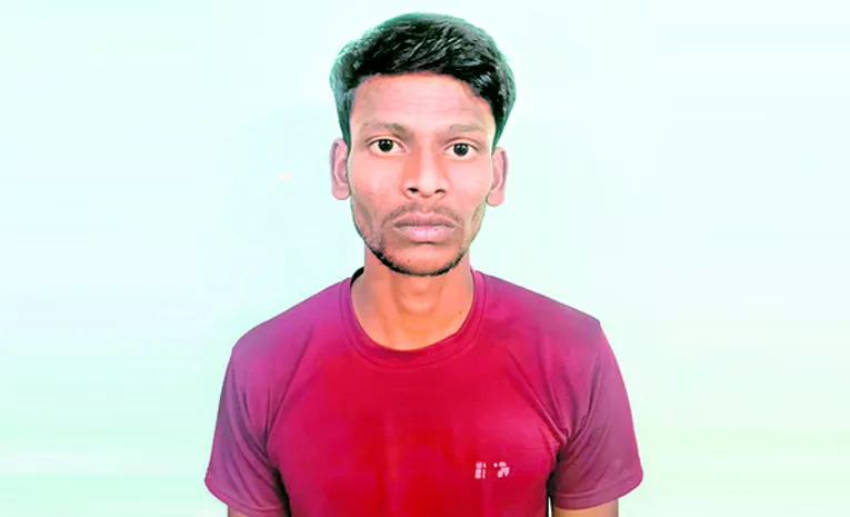 Man Cheating Fake hall ticket In Police Exam