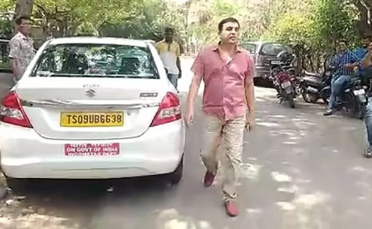 Income Tax Officer Along With Dil Raju Searched In SVC Office