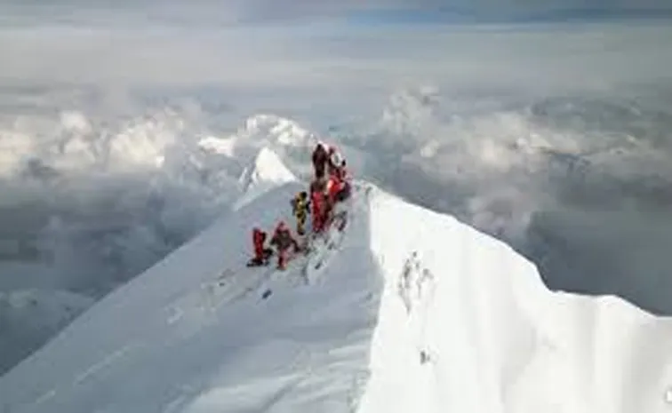 Nepal Govt hikes climbing fees for Mount Everest