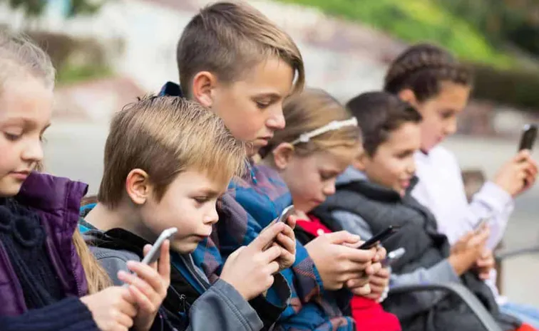 Children under 18 will require parental consent for accessing social media