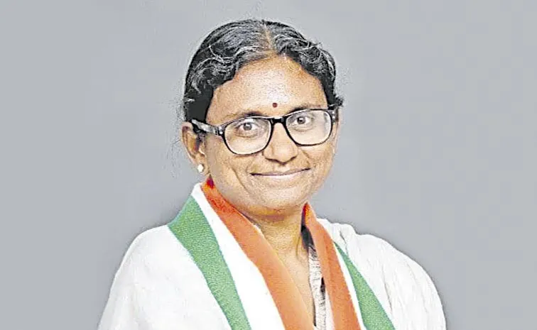 Meenakshi Natarajan Appointed as New Incharge of Telangana Congress