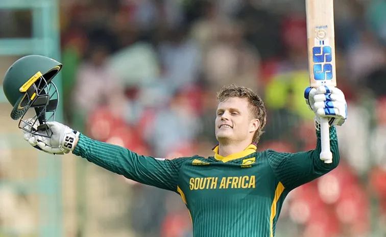 Ryan Rickeltons Century Powers South Africa To 315 For 6 In Lahore