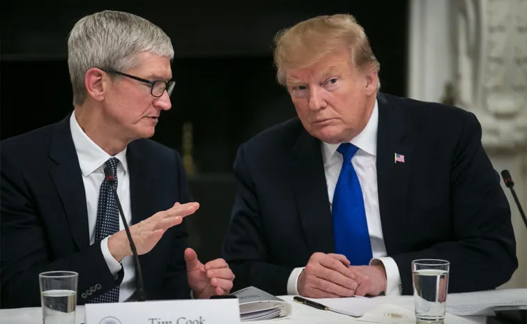 Trump revealed that Apple CEO Tim Cook planning to shift manufacturing from Mexico to US