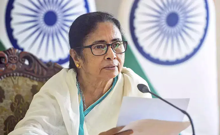 Mamata Banerjees Takedown Of Yogi Adityanath On Kumbh