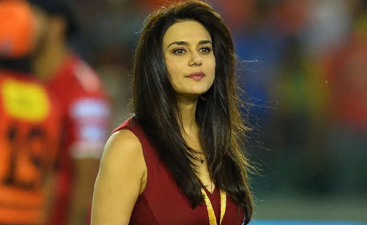 Actress Preity Zinta Slams To Congress Party