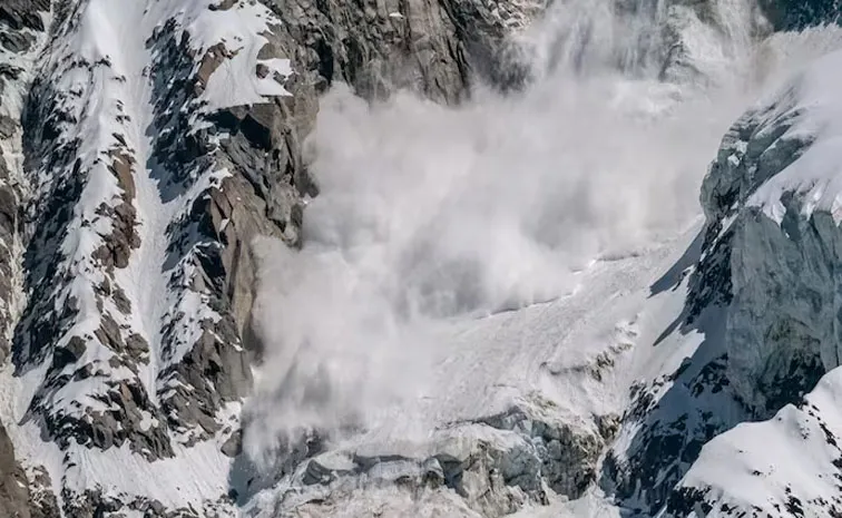 Uttarakhand Badrinath Avalanche Accident Latest news Updates