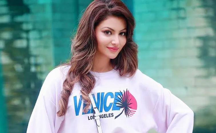 Bollywood Actress Urvashi Rautela Performs Marriages to Orphans