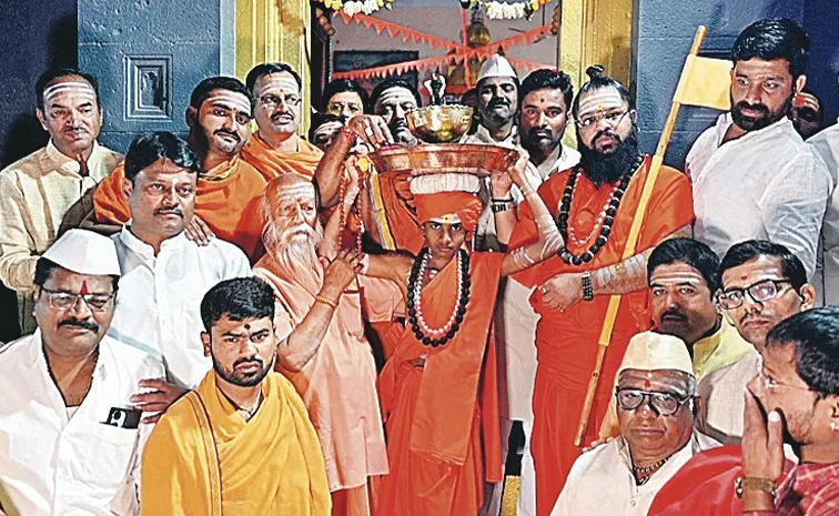 Sri Veera Tapasvi amma Rathotsava Yatra celebrated Maharashtra