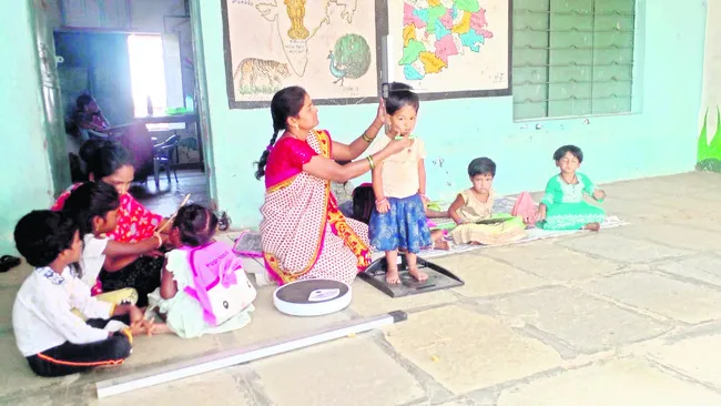 కొత్త వేతనాలు వచ్చేదెప్పుడు?