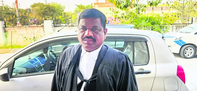 పిల్లల పెంపకంలో ప్రత్యేక శ్రద్ధ వహించాలి