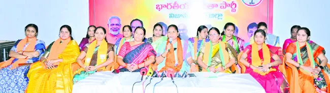 పసుపు బోర్డును తెచ్చిన ఘనత ఎంపీ అర్వింద్దే