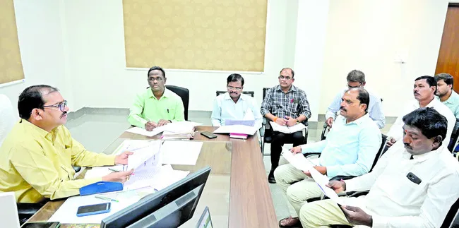 సీఎంఆర్ ధాన్యం అందజేయాలి