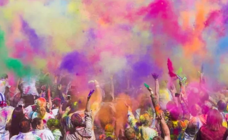 Holi Colors Festival Celebration UP Delhi MP Sambhal Nation Wide
