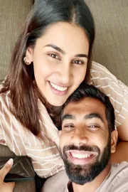 Sanjana Ganesan Pens heartfelt lyrics for Bumrah on Anniversary Post Viral12