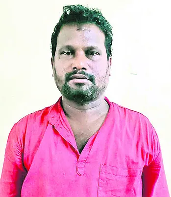 గాజువాకలో దారుణం