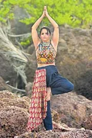 Walking Yoga Trending Gives Combine Benefits And How To Do7