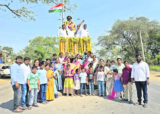 ● వినయ్‌భానురెడ్డి యాదిలో..