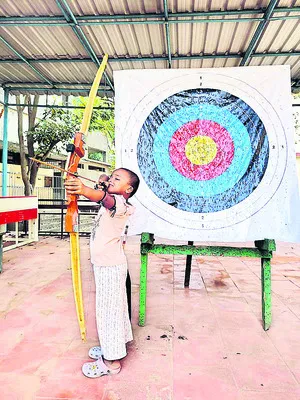 జాతీయ స్థాయి ఆర్చరీ పోటీలకు నిత్యశ్రీ ఎంపిక