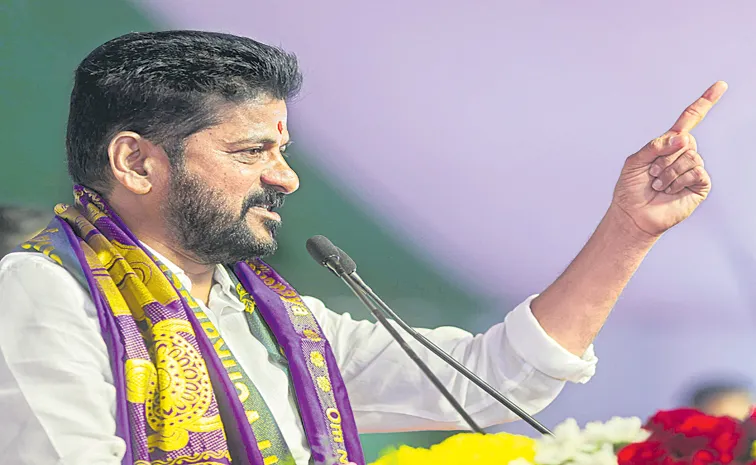 CM Revanth Reddy Fires On KCR at Shivunipalli Prajapalana Sabha
