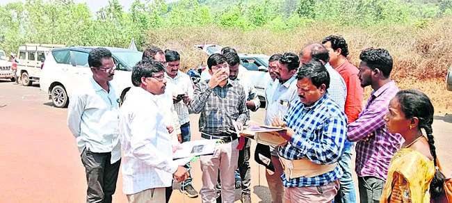 హైవే నిర్వాసితులకు నష్టపరిహారం 