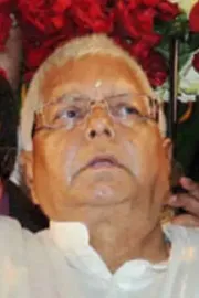 Bihar Land for Job Case ED Summons Lalu Yadav Rabri Devi and Tej Pratap Yadav9