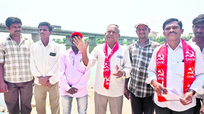 ఆయకట్టు రైతులను ఆదుకోవాలి 