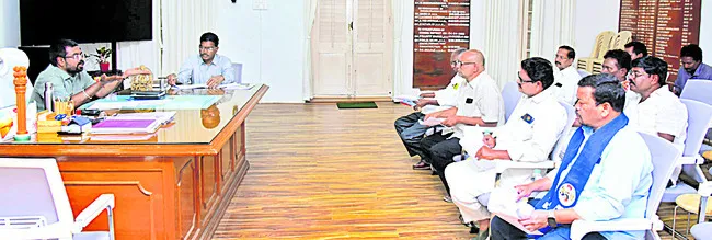 స్వచ్ఛమైన ఓటర్ల జాబితా తయారీకి సహకరించండి 