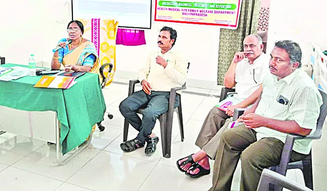 మలేరియా ల్యాబ్ టెక్నీషియన్లకు పునశ్చరణ శిక్షణ