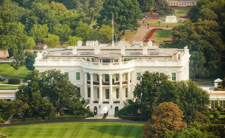 Promise Made Promise kept white house on Nasa Astronauts Return15