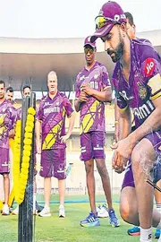 Knight Riders enter the Indian Premier League as defending champions11