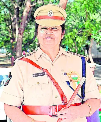 కేజీబీవీల్లో ఖాళీ సీట్లకు దరఖాస్తుల ఆహ్వానం 

