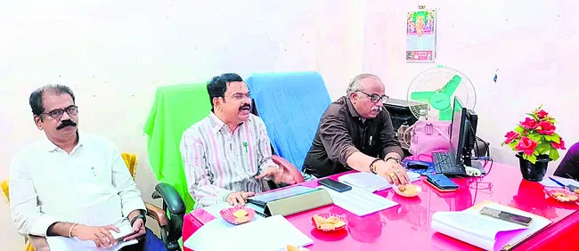 యుద్ధప్రాతిపదికన బకాయిల వసూలు