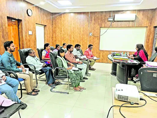 సిటిజన్‌ ఫీడ్‌బ్యాక్‌పై  అవగాహన కల్పించండి