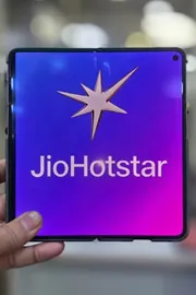Jio Airtel and Vi Recharge Plans For JioHotstar Subscription IPL 20257