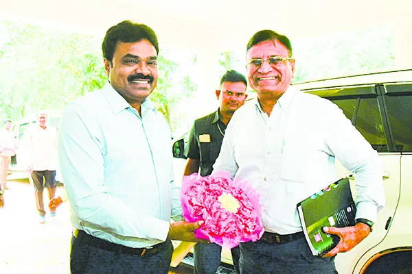 మత్స్య సంపద, ఆక్వా సాగు పెంచేందుకు చర్యలు తీసుకోవాలి