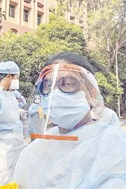 Telangana in first wave of Covid: Woman constable Velupula Pramila who performed duties at Gandhi Hospital3
