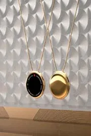 Smart Jewelry That Combines Technology Fashion And Health2