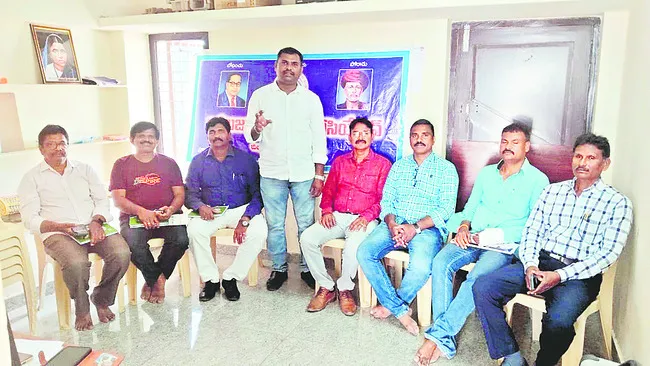 మెరిట్ కం రోస్టర్ విధానంలో సీనియార్టీ జాబితాలుండాలి