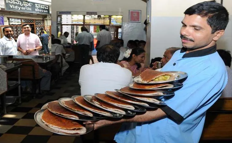 Breakfast Spot In Bengaluru Serving Benne Dosas Since 194312