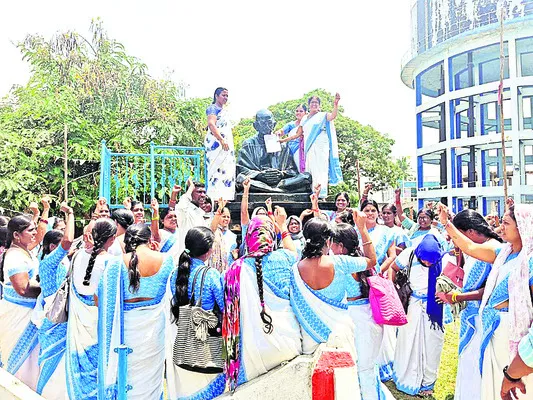 డిమాండ్లు నెరవేర్చేదాకా ఉద్యమిస్తాం