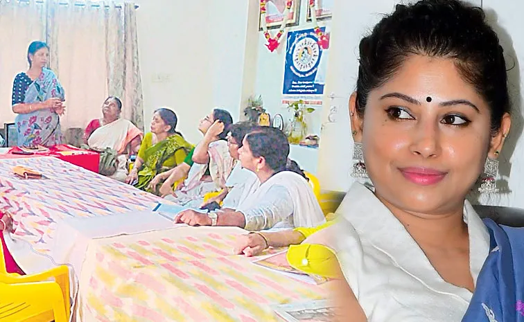 Hyderabad Women groups oppose Miss World beauty pageant