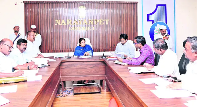 లక్ష్యం మేరకు ధాన్యం కొనుగోలు చేయాలి 