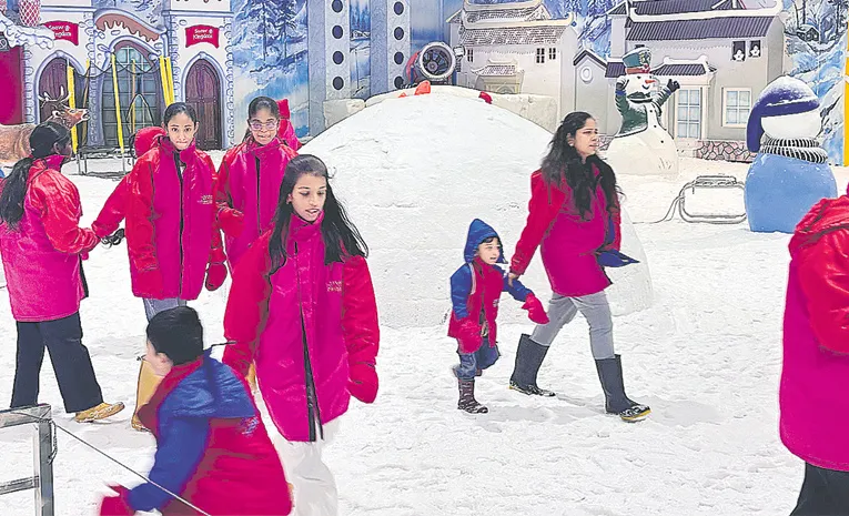 Winter thrills with a snow theme In Hyderabad12