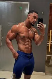 Fitness Influencer Ashton Halls Wellness Routine Goes Viral12
