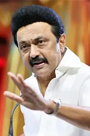 TN CM Stalin Reacts On UP CM Yogi Three Languages Criticism4