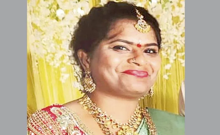 Newlywed Bride Jumps From Building In Hyderabad