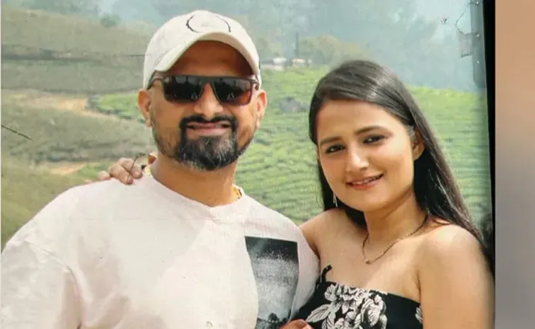 Bengaluru Techie Attempt To End Life After Wife Incident