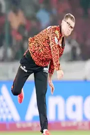 Zampa Shami Gone Ishan Kishan will have to bowl: Vaughan Slams SRH5