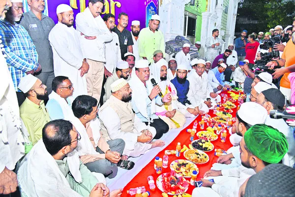మైనార్టీల సంక్షేమానికి కట్టుబడి ఉన్నాం